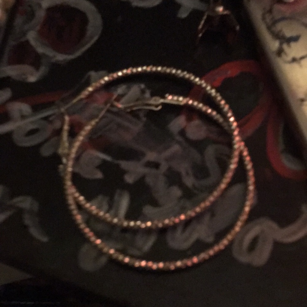 Hoops